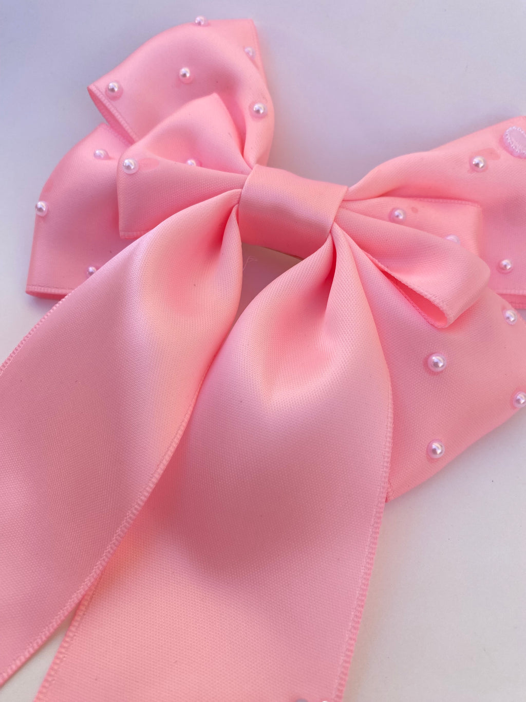 Pearl Kiss Hair Bow Clip