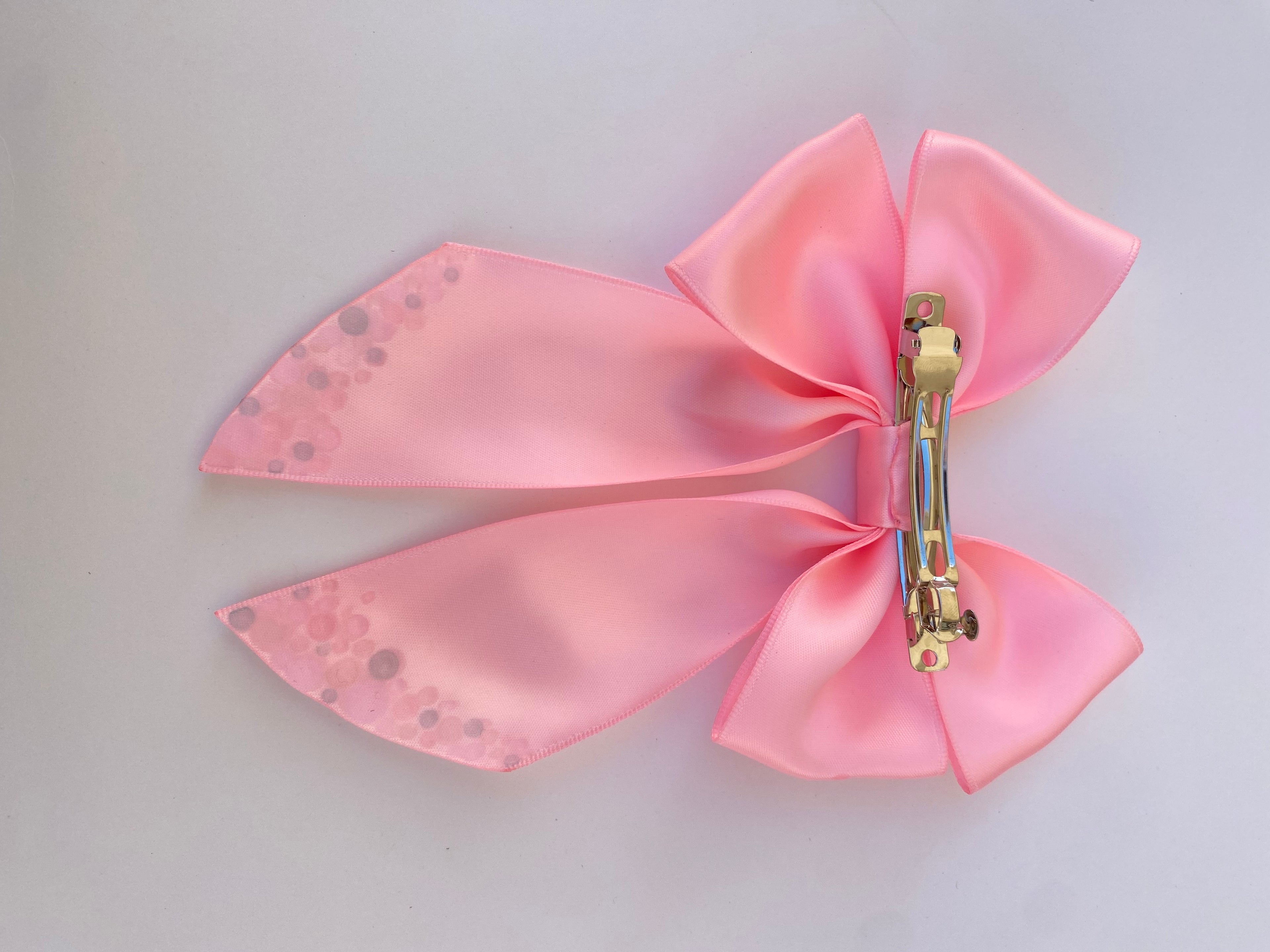 Pearl Kiss Hair Bow Clip