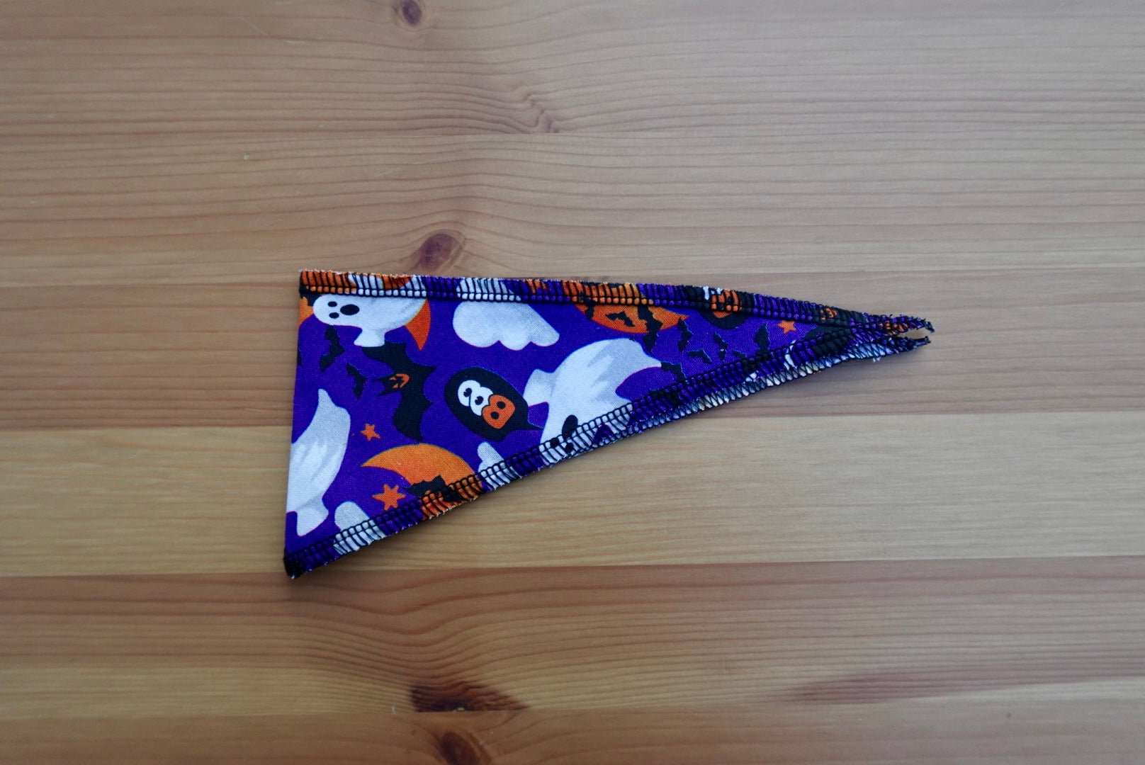 Howl-O-Ween Bandana Pack – 40 Triangle Dog Bandanas (S/M/L)