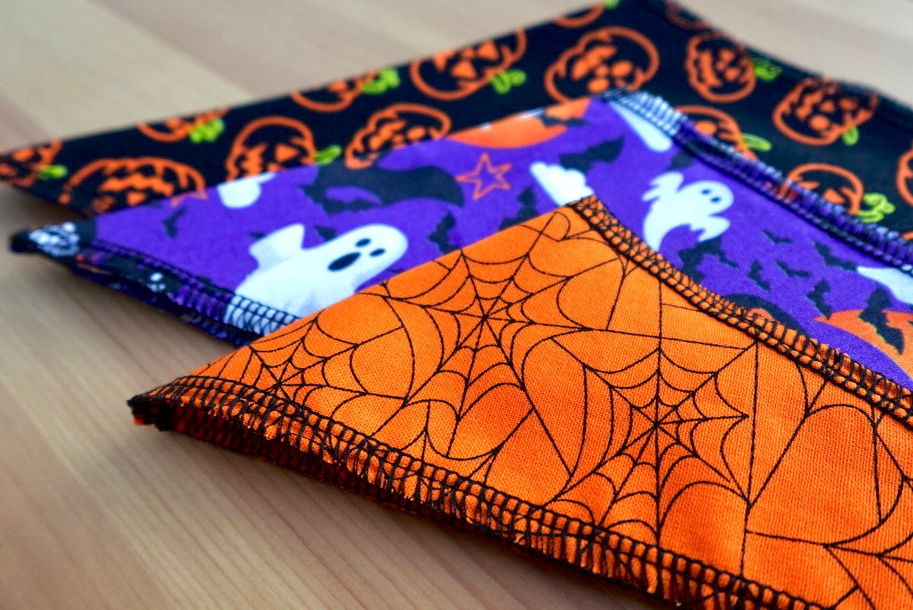 The Howl-O-Ween V-Cut Bandana Mega Pack – 72 Dog Bandanas (S/M/L)