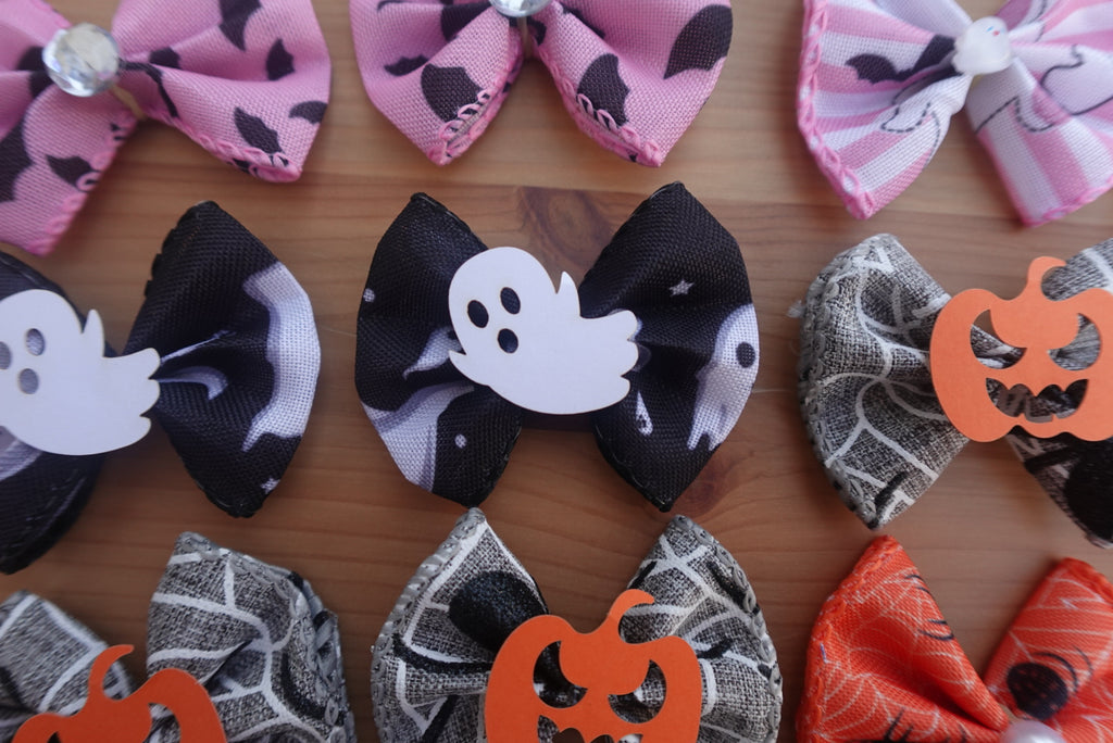 🎀 Monster Mash Bow Bundle – 16 Large Spooky Bows