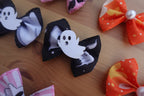 🎀 Pumpkins & Paws – 20 Large Halloween Bows