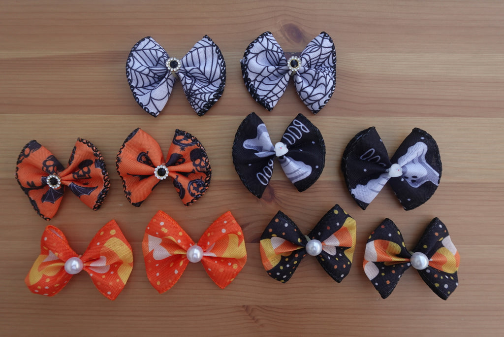 🦇 Frightfully Cute – 20 Large Halloween Bows
