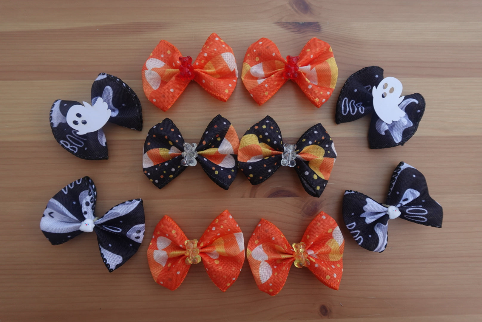 Spooky Statement Bows – 10 Large Halloween Bows