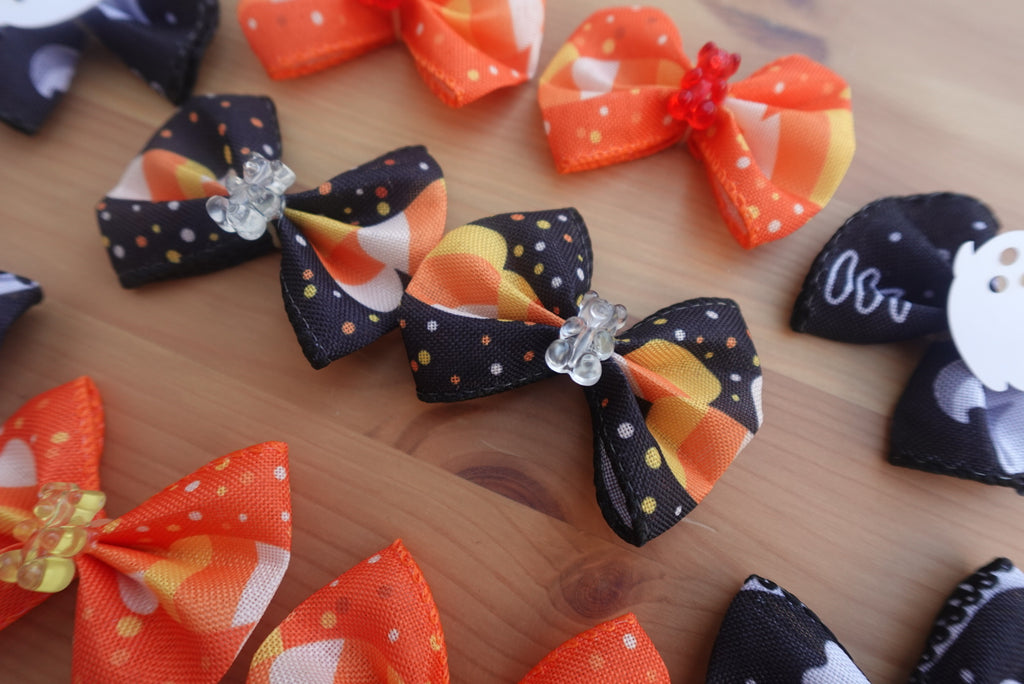 Spooky Statement Bows – 10 Large Halloween Bows