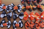 🎃 Creepin’ in Style – 36 Large Halloween Bows