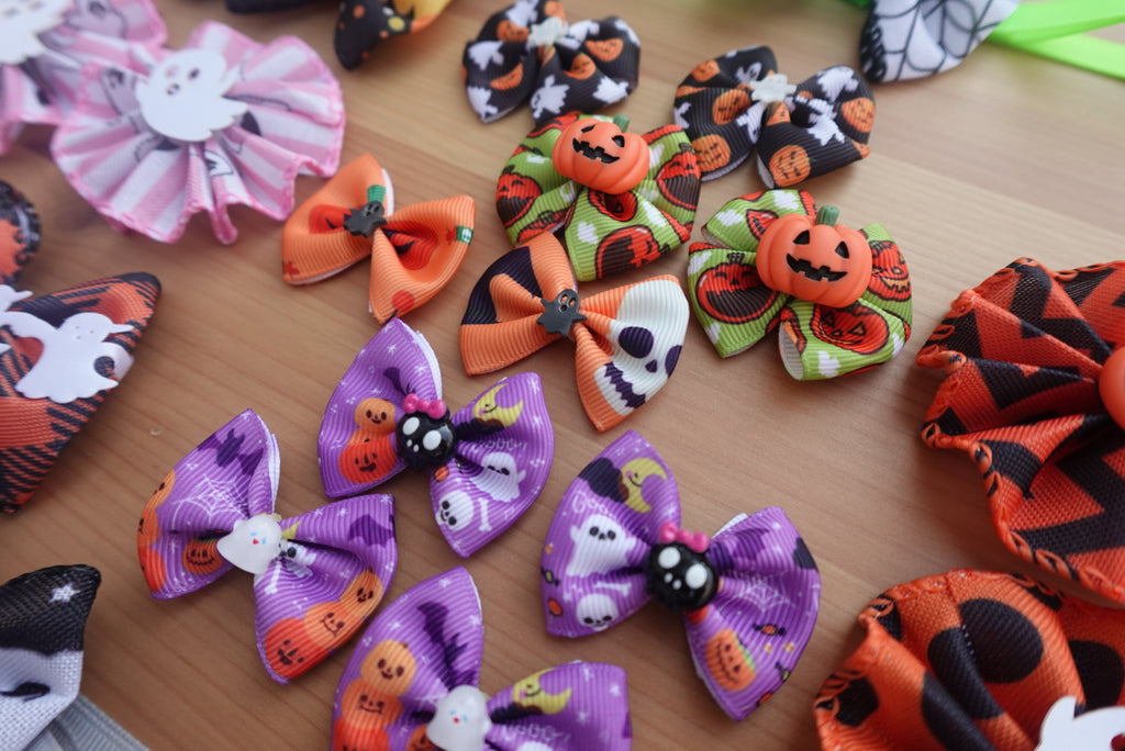 👻 Spooky Style Sampler – 35 Mixed Halloween Bows & Bowties