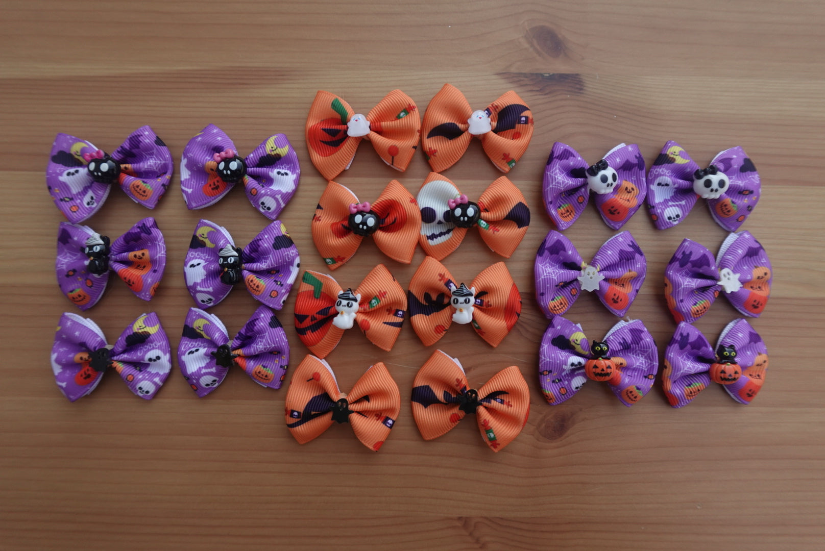 ✨ Boo-tique Bundle – 35 Small, Large Bows & Adjustable Halloween Bowties