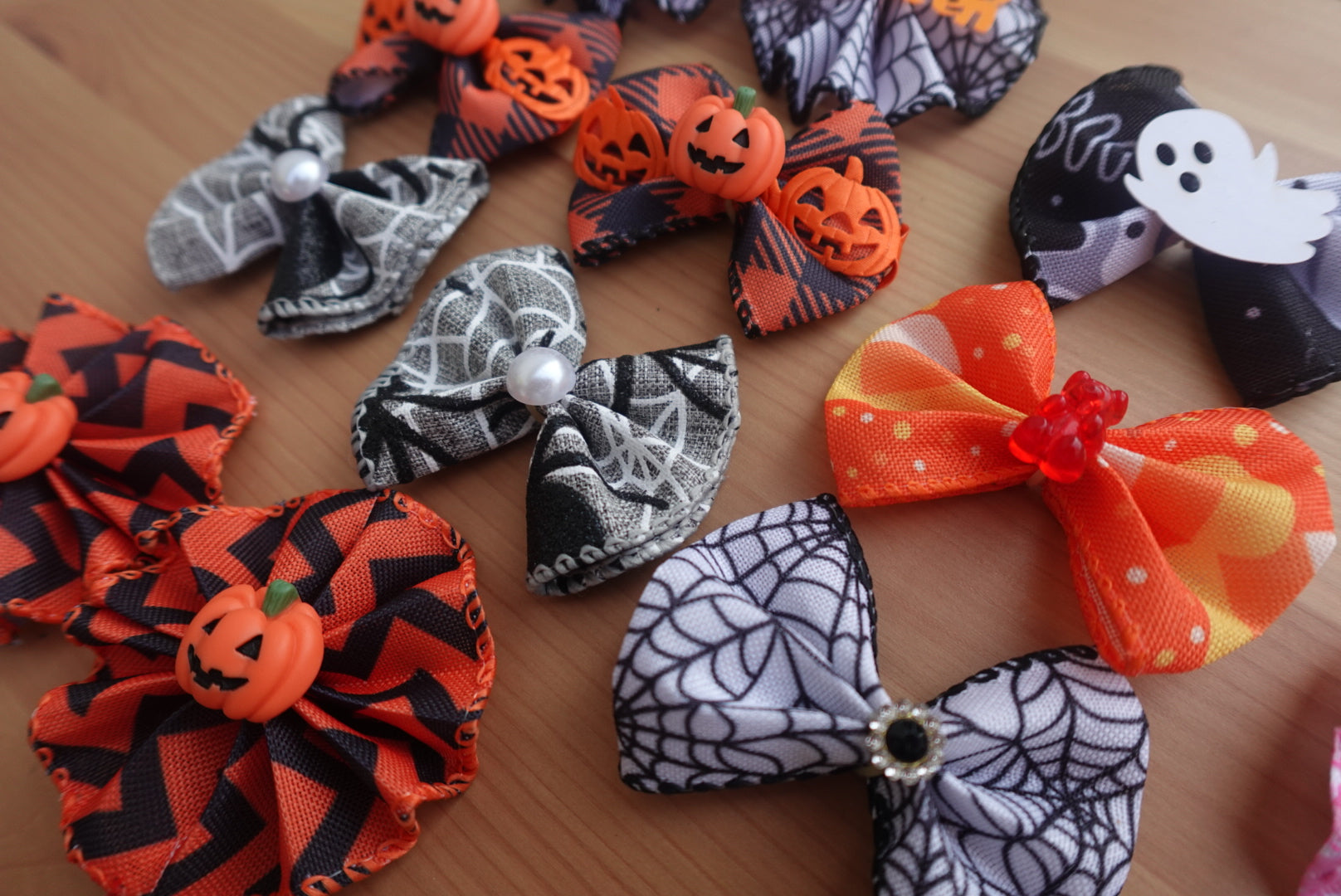 The Howl-O-Ween Bundle – 60 Mixed Bows & Bowties for Dogs