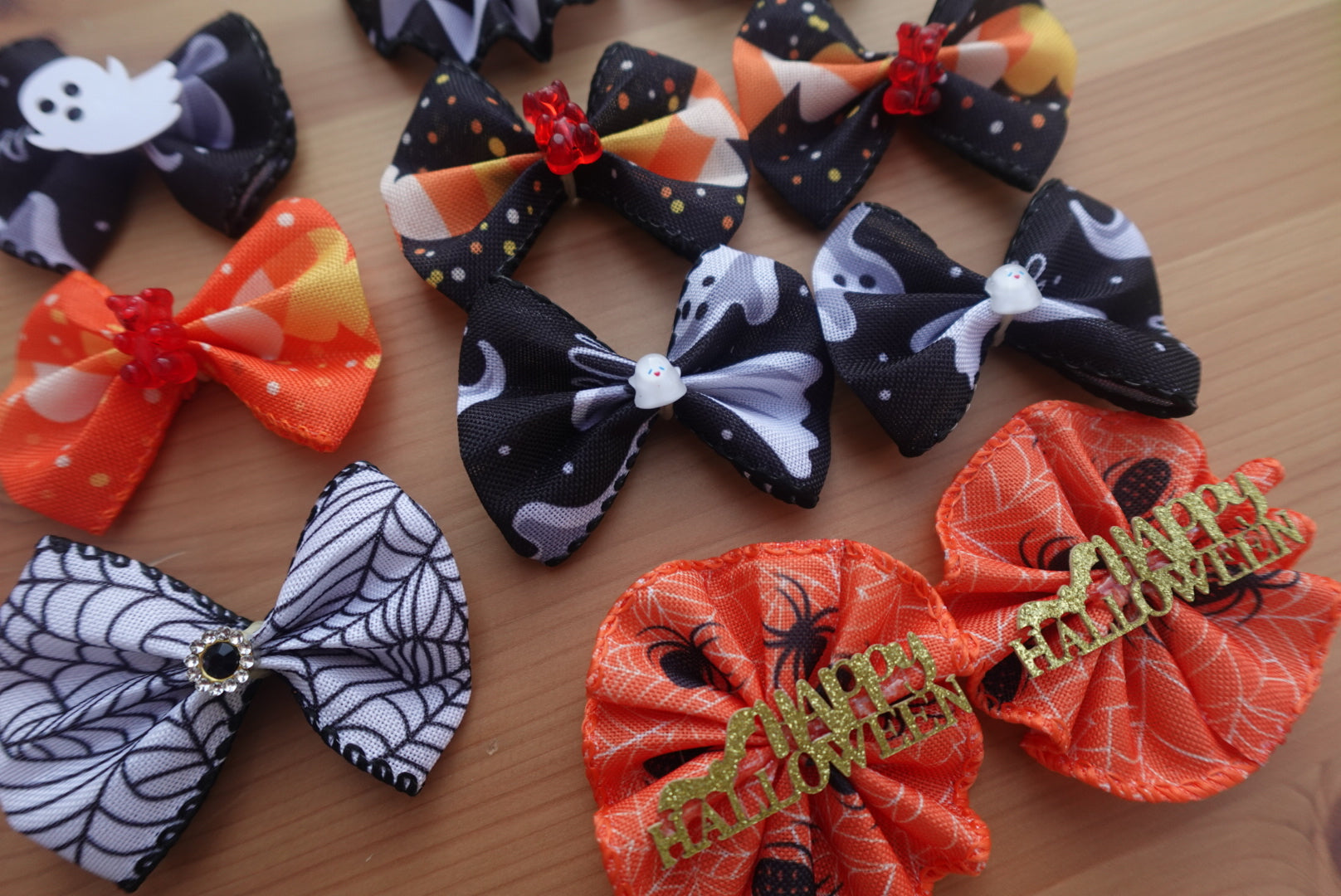 The Howl-O-Ween Bundle – 60 Mixed Bows & Bowties for Dogs